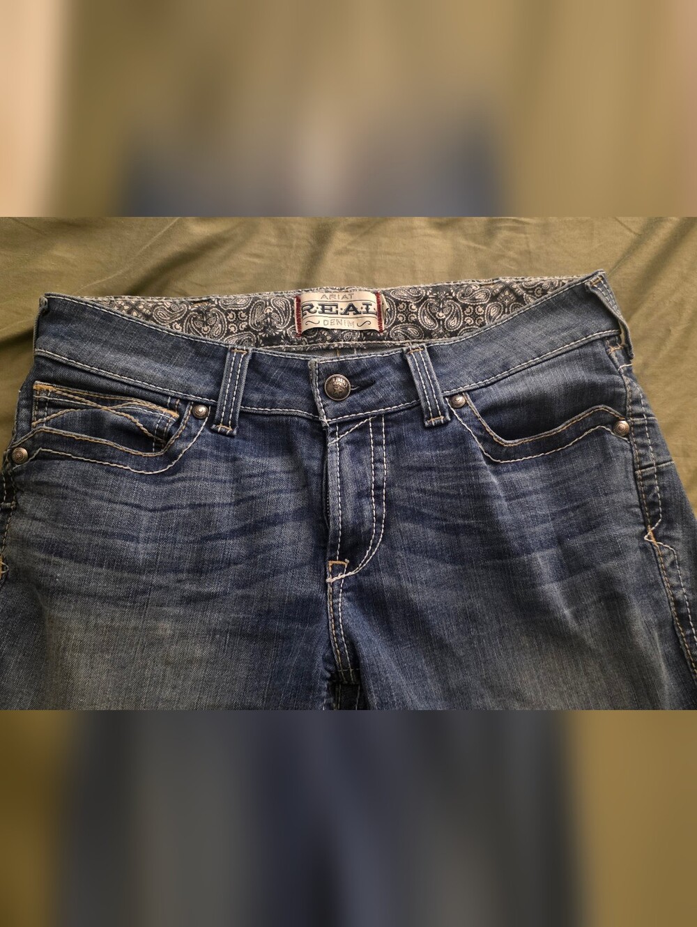 Ariat Denim Jeans in Faded Blue